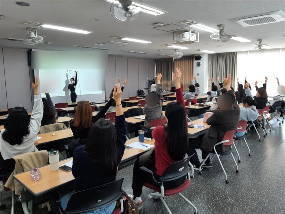 오피스 요가 워크샵